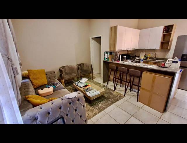 2 BEDROOM TOWNHOUSE FOR SALE IN MONTANA TUINE